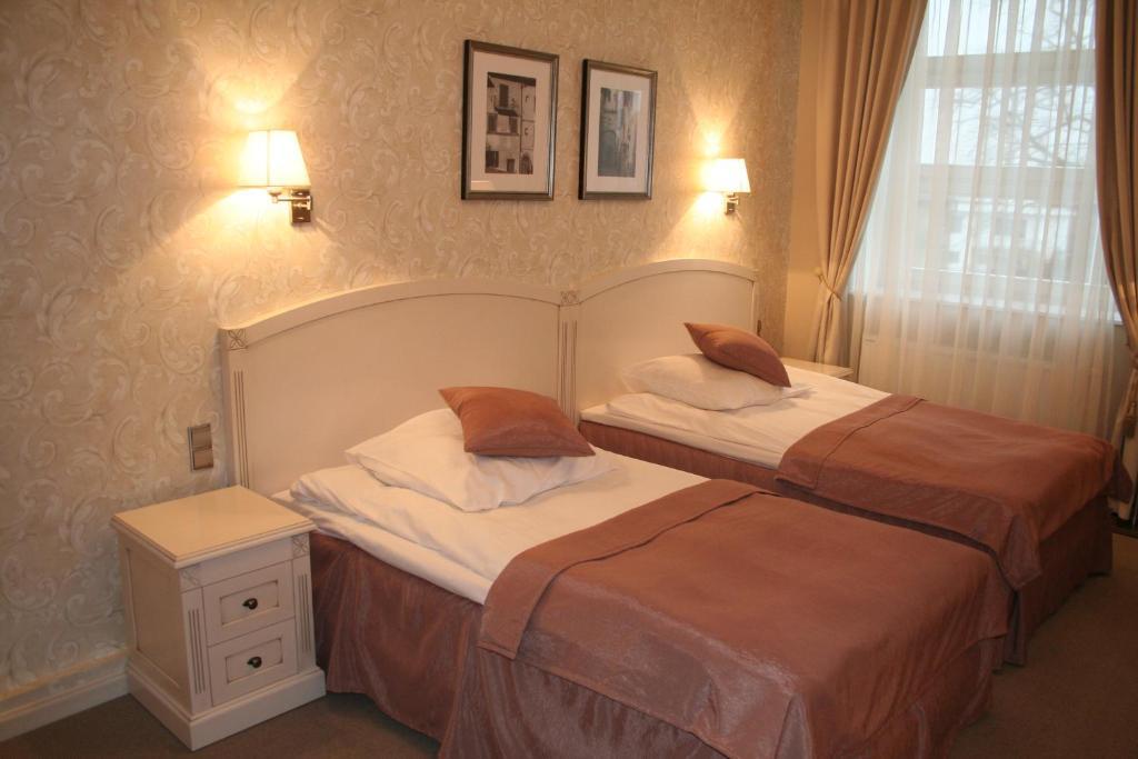 Hotel Kasyno Jarocin Zimmer foto